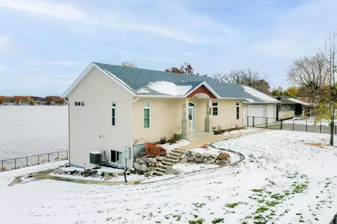 26633 Fremont Dr, Zimmerman, MN 55398