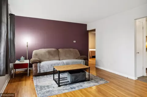 150 Skillman Ave E, Maplewood, MN 55117 photo 4
