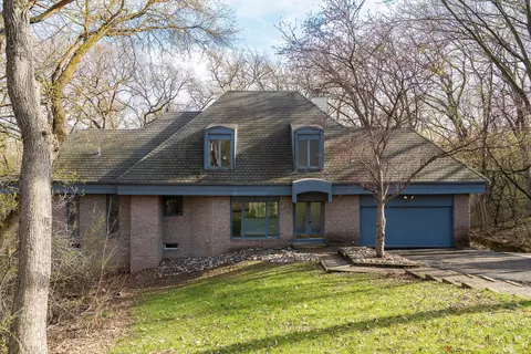 4513 Willow Oak Ln, Minnetonka, MN 55343