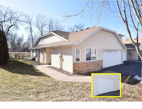 1024 18th Ave SE, Forest Lake, MN 55025