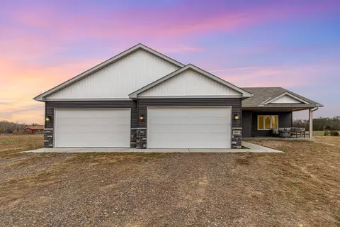 6643 16th St, Princeton, MN 55371
