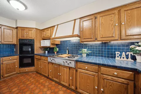 3731 Pilot Knob Rd, Eagan, MN 55122 photo 7