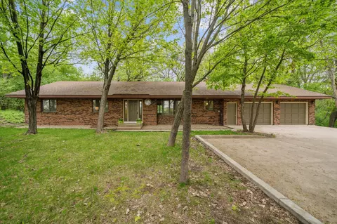 3731 Pilot Knob Rd, Eagan, MN 55122