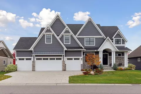 5665 Zanzibar Ln N, Plymouth, MN 55446