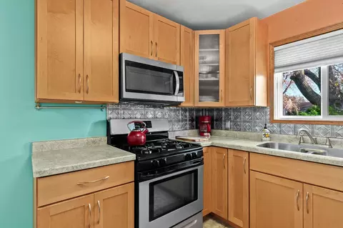 1023 11th Ave SE, Saint Cloud, MN 56304 photo 4