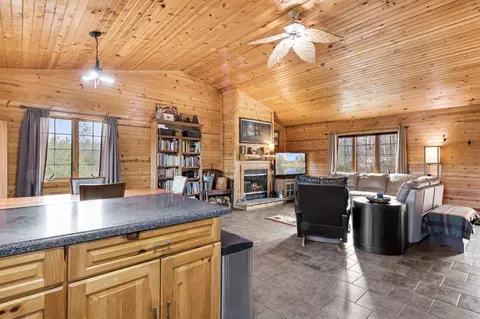 86196 Military Rd, Sturgeon Lake, MN 55783