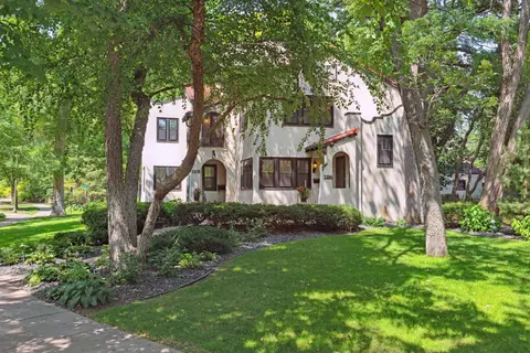 124 W Minnehaha Pkwy, Minneapolis, MN 55419