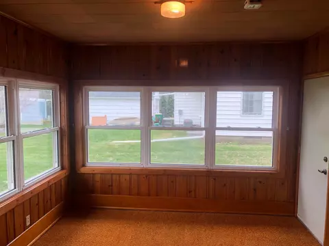 210 Lee Ave, Jackson, MN 56143 photo 10