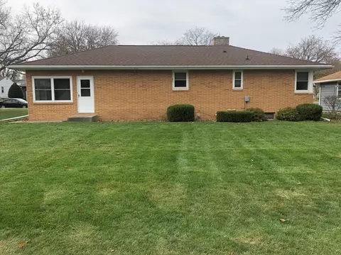 210 Lee Ave, Jackson, MN 56143 photo 2