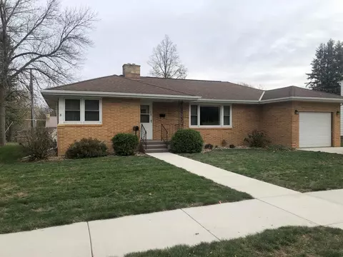 210 Lee Ave, Jackson, MN 56143