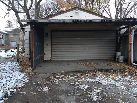 313 NE 4th Ave, Waseca, MN 56093 photo 7