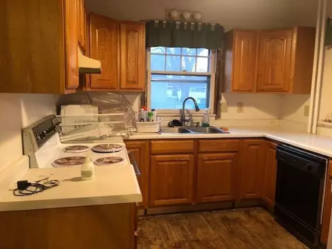 313 NE 4th Ave, Waseca, MN 56093 photo 5