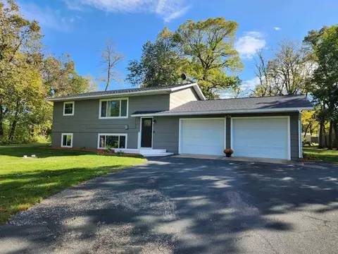 30475 Brentwood Rd, Paynesville, MN 56362
