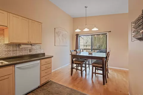 2293 Mailand Rd E, Maplewood, MN 55119 photo 15