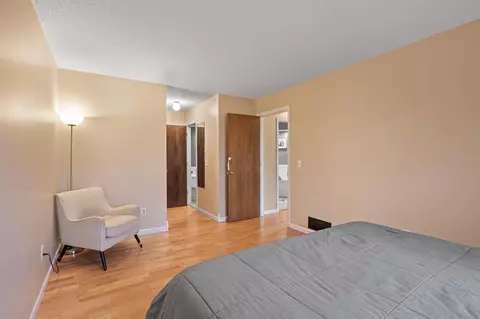 2293 Mailand Rd E, Maplewood, MN 55119 photo 18
