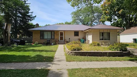 1623 Hennepin Ave N, Glencoe, MN 55336