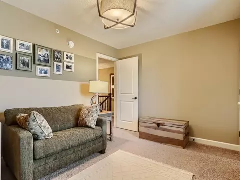3443 Chestnut Ln, Eagan, MN 55123 photo 22