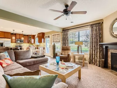 3443 Chestnut Ln, Eagan, MN 55123 photo 6