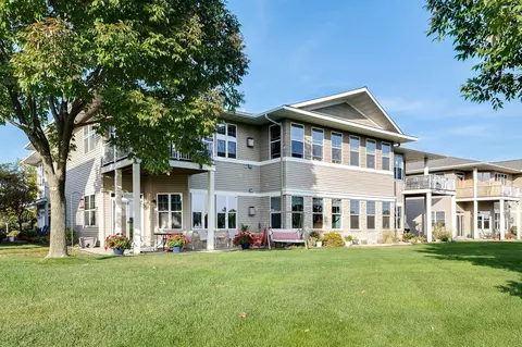 1167 Gallery Ln, Chaska, MN 55318