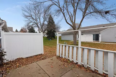 14896 Embry Path, Apple Valley, MN 55124 photo 27