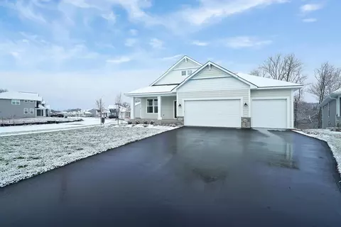 4826 128th Cir NE, Blaine, MN 55449
