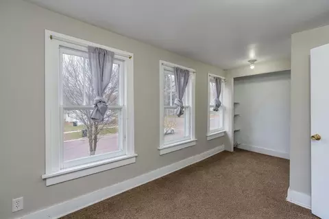425 W Walnut St, Saint Peter, MN 56082 photo 16