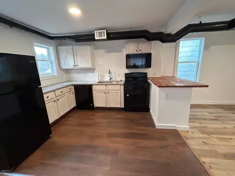 225 E 4th St, Red Wing, MN 55066 photo 8