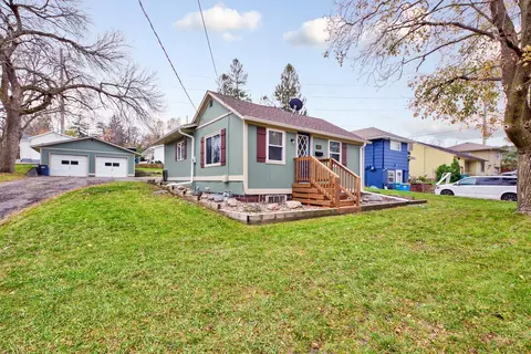 565 E Rose St, Owatonna, MN 55060