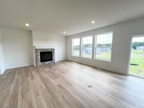 3054 Sugar Maple Dr, Chaska, MN 55318 photo 9