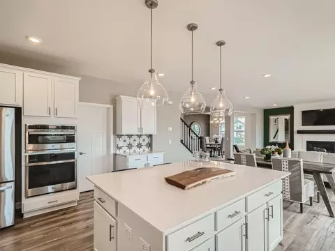 3054 Sugar Maple Dr, Chaska, MN 55318 photo 5
