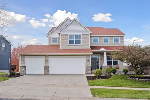 6877 Peony Ln N, Maple Grove, MN 55311