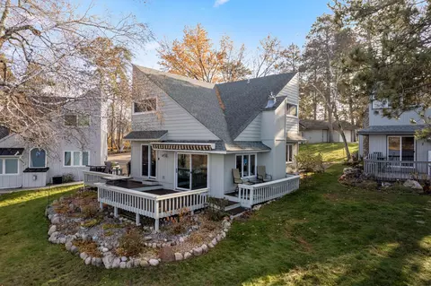 4554 Villa View Dr, Nisswa, MN 56468
