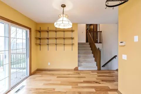 1373 Berry Ridge Rd, Eagan, MN 55123 photo 15