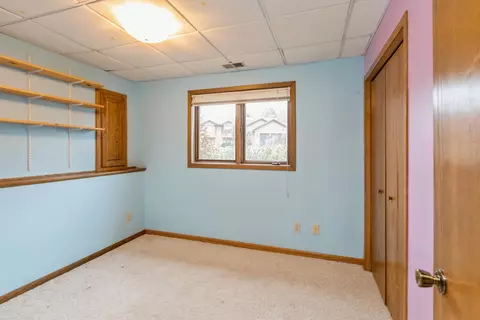 1373 Berry Ridge Rd, Eagan, MN 55123 photo 28