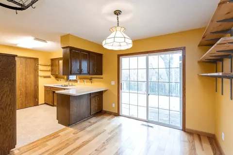 1373 Berry Ridge Rd, Eagan, MN 55123 photo 12