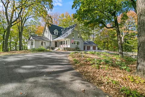 1110 11th Ave NE, Faribault, MN 55021