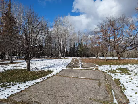 300 Shorewood Dr, International Falls, MN 56649