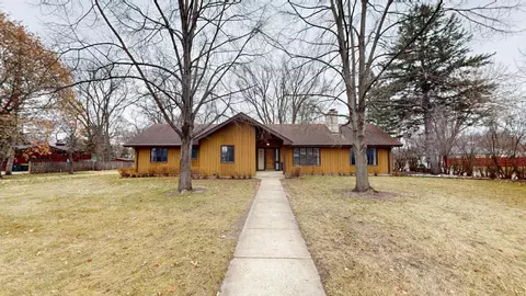 911 Willmar Ave SW, Willmar, MN 56201