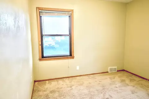 2000 5th St E, Saint Paul, MN 55119 photo 18