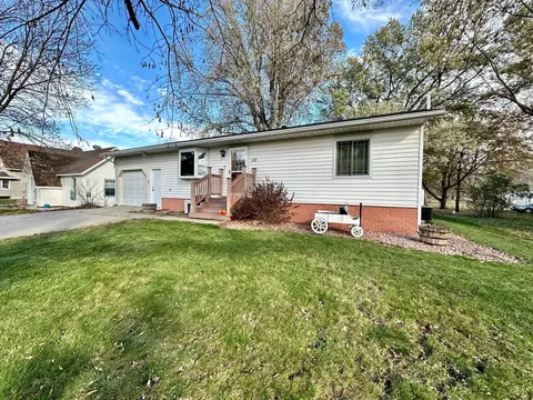 111 N Redwood St, Lynd, MN 56157