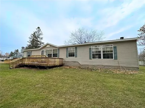 206 3rd St SW, Hinckley, MN 55037