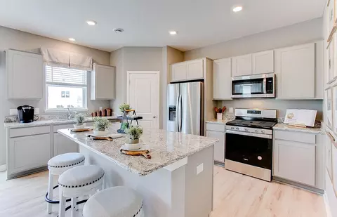 451 Blueridge St SW, Delano, MN 55328