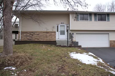 1222 Timbershore Ln, Eagan, MN 55123 photo 2
