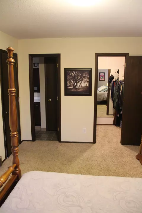 1222 Timbershore Ln, Eagan, MN 55123 photo 36