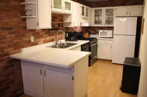 1222 Timbershore Ln, Eagan, MN 55123 photo 27