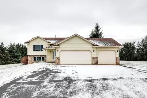 1105 212th Ave, Star Prairie, WI 54017