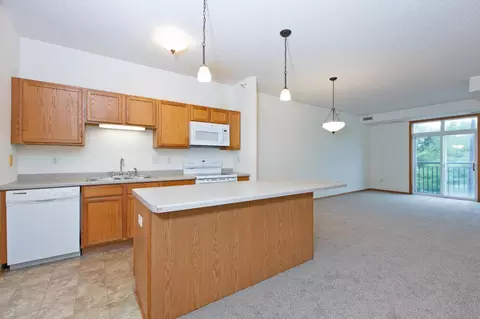 1776 Maryland Ave E #101, Saint Paul, MN 55106