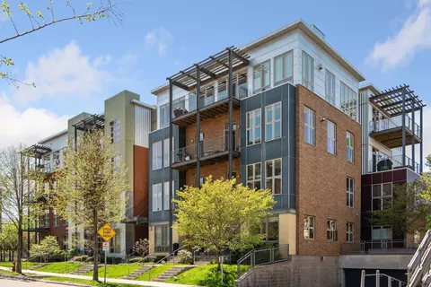 2840 Bryant Ave S #E401, Minneapolis, MN 55408