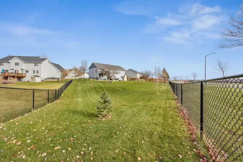 2154 Ormond Dr, Shakopee, MN 55379 photo 58