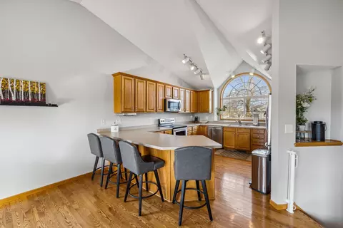 2154 Ormond Dr, Shakopee, MN 55379 photo 13